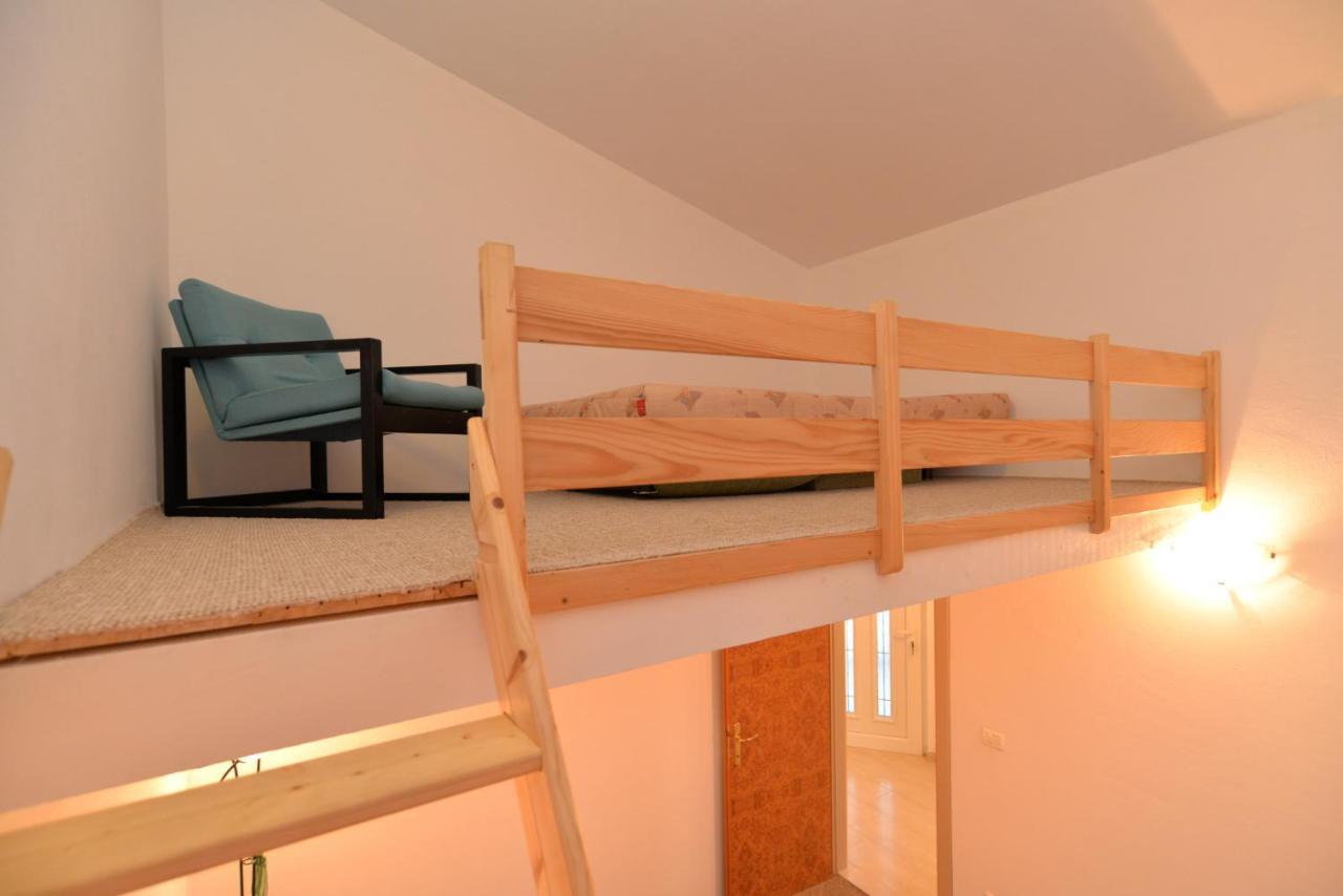 Apartments Bernarda 1773 Баньоле Екстериор снимка